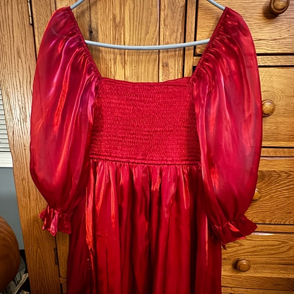 Chic Scarlet Puff Sleeve Baby Doll Mini Dress NWT 👠 - Picture 4 of 11